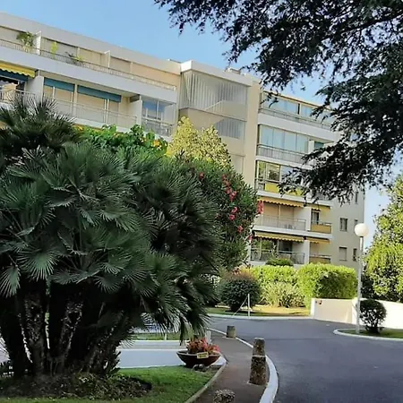 Le Trident De La - Axelle Loc'appart *