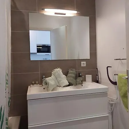 Le Trident De La - Axelle Loc'appart *